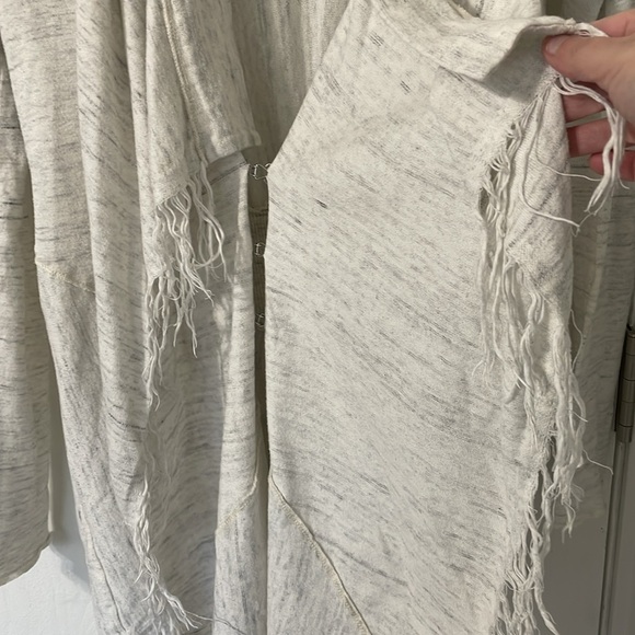 Free People Off White With Blue Decorative Cardigan Clip Closer Size Small - Picture 6 of 9